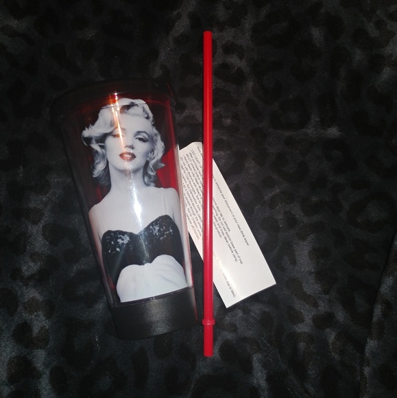 Marilyn Monroe LED tumbler - Picture 2 of 5